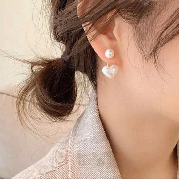 Anthropologie Jewelry - Pearl heart front and back earrings 🤍✨